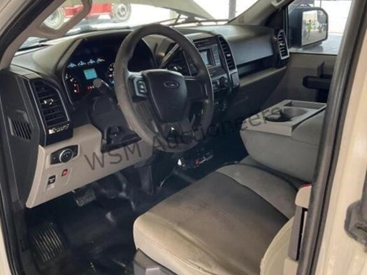 2016-ford-f150-image-22
