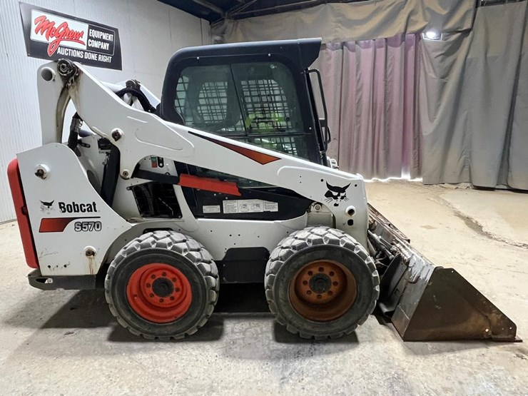 2019-bobcat-s570-image-6