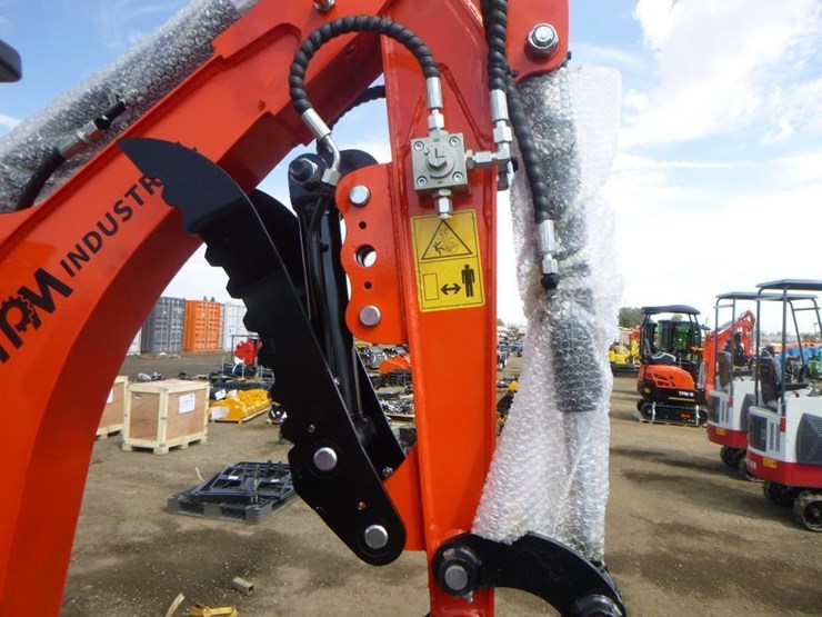 2025-tpm-16-hydraulic-excavator-image-10