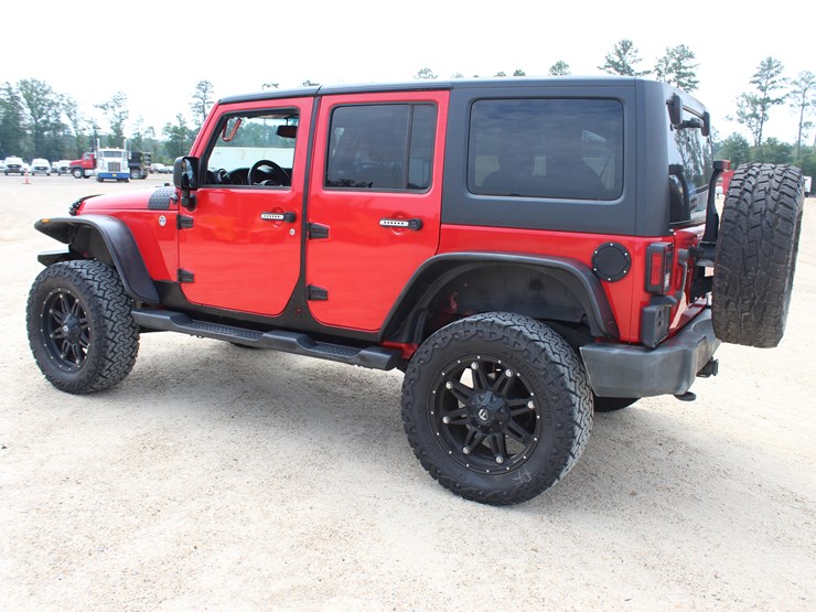 2015-jeep-wrangler-image-4