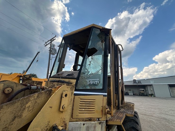 caterpillar-918f-image-20