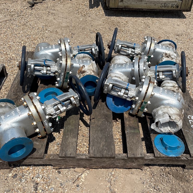 #3500 • PALLET OF VALVES