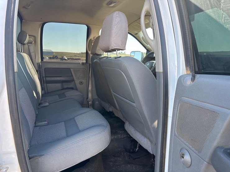 2009-dodge-ram-4500-image-25