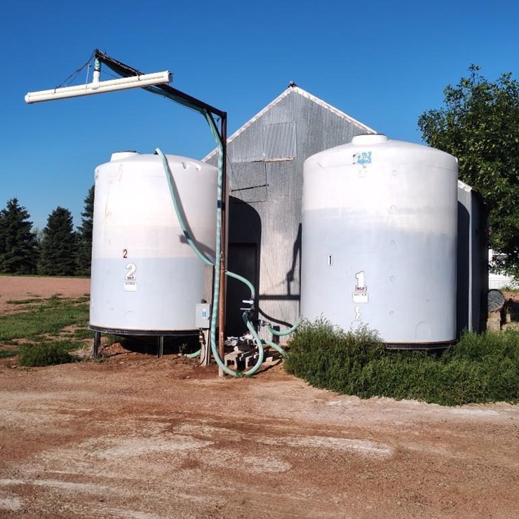 Poly Liquid Feed System