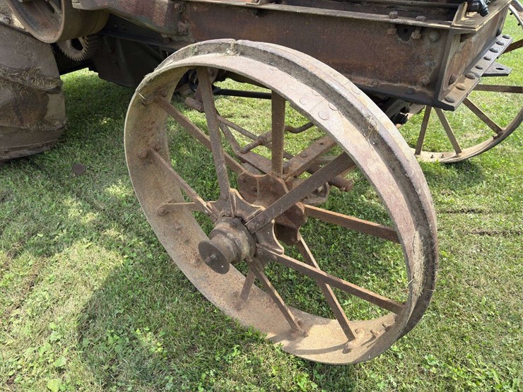 rumely-20-40-model-g-image-14