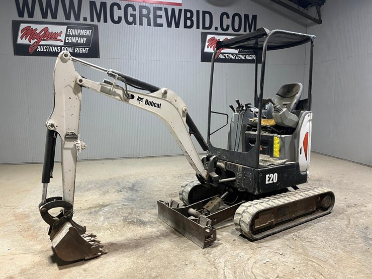 2016-bobcat-e20-image-2