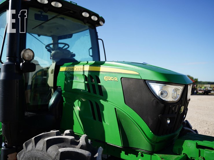 2018-john-deere-6120r-image-16