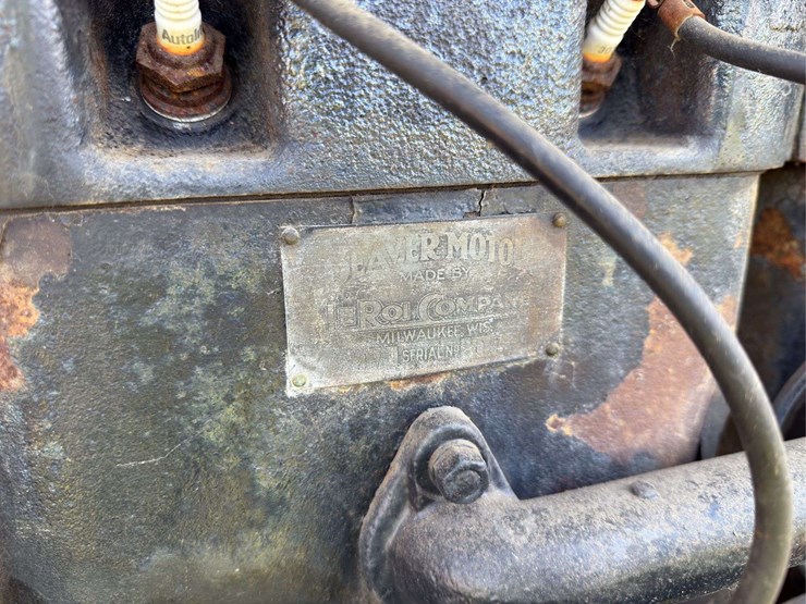 baker-22-40-tractor-image-27