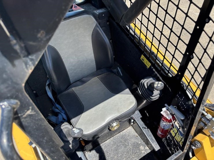 2021-asv-rt-40-skid-steer-track-loader-image-19