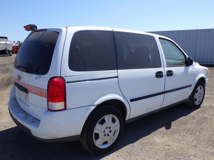2008-chevrolet-uplander-image-3
