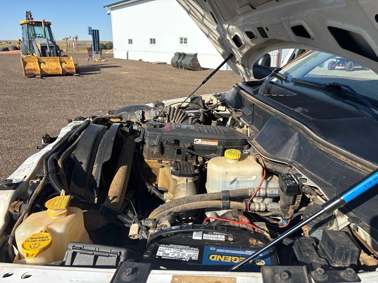 2009-dodge-ram-4500-image-37