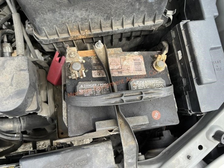 2002-toyota-sienna-le-image-14