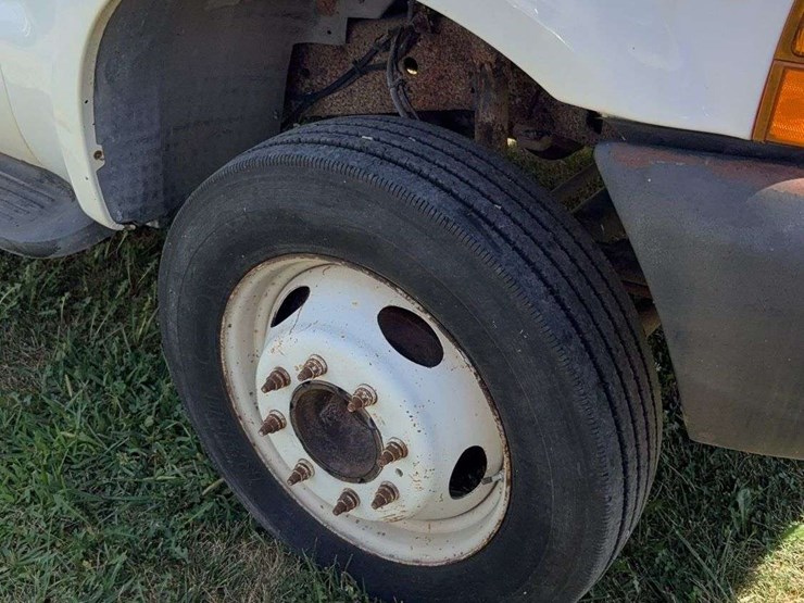 2000-ford-f550-image-6