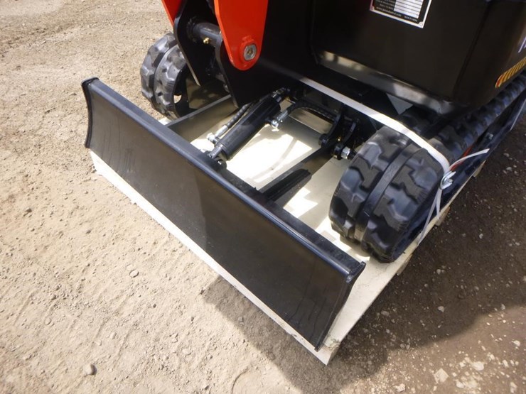 2025-tpm-16-hydraulic-excavator-image-13