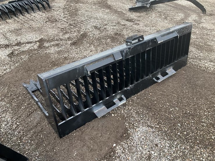 #619-•-76"-skid-steer-skeleton-bucket-low-side-image-3