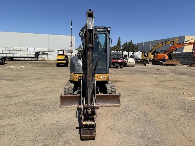 deere-35d-image-6