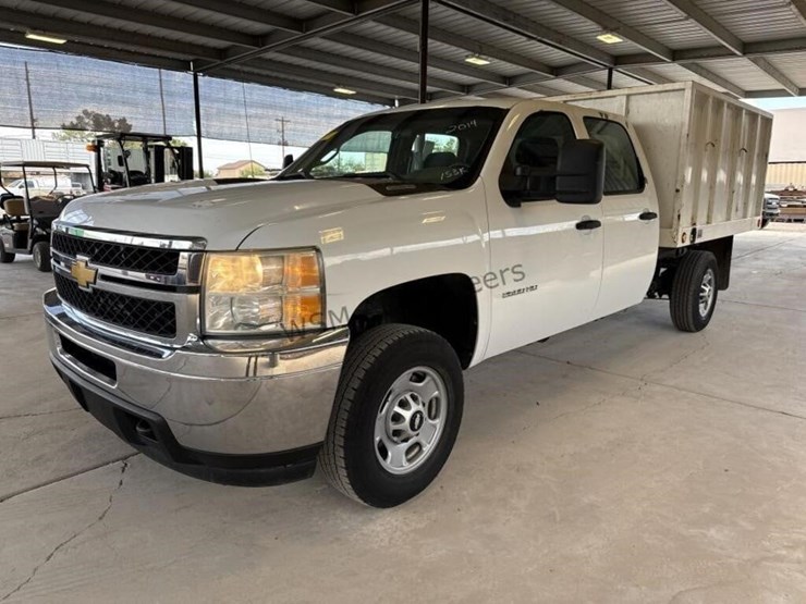 2014-chevrolet-silverado-2500hd-image-4
