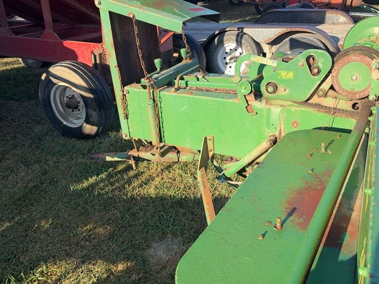 john-deere-24t-image-5