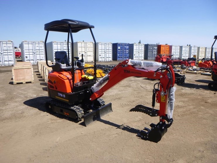 2025-tpm-16-hydraulic-excavator-image-2