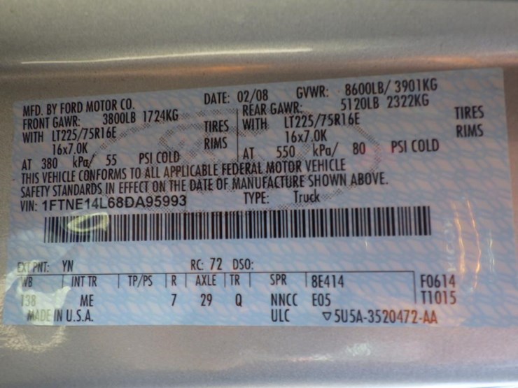 2008-ford-cargo-image-16