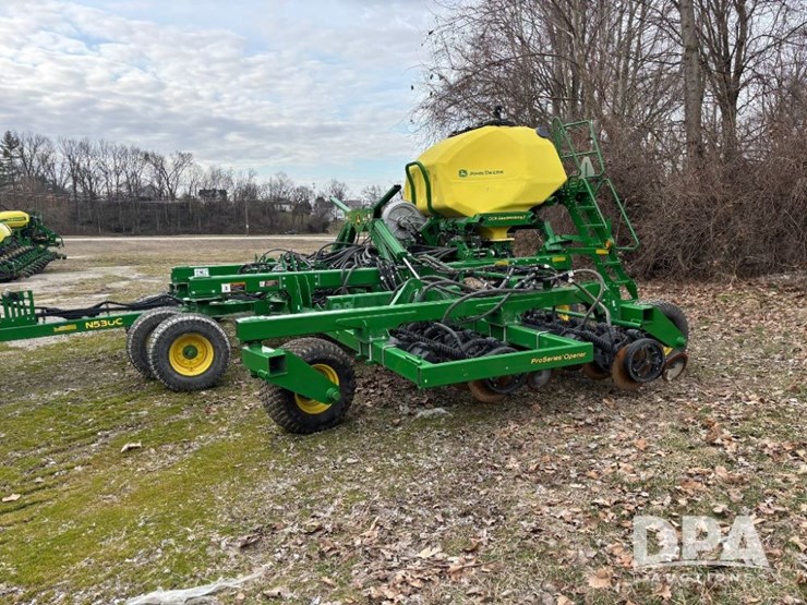 2022-john-deere-n530c-image-14