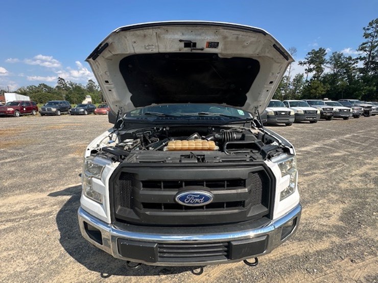 2017-ford-f150-lariat-image-54