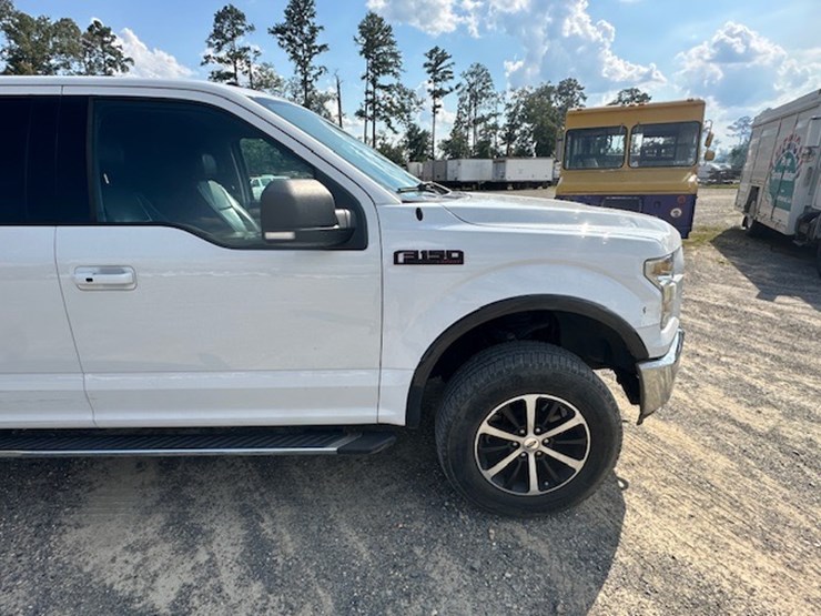 2017-ford-f150-lariat-image-19