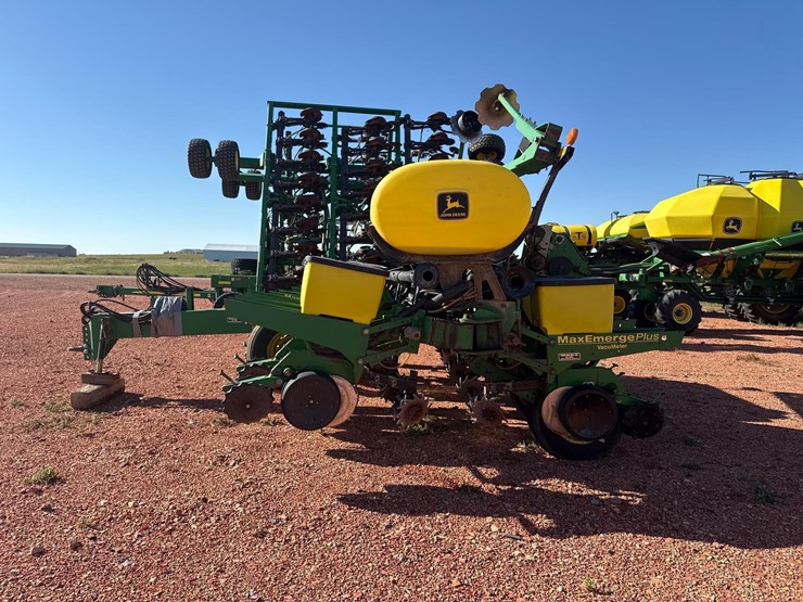 john-deere-1760-image-2