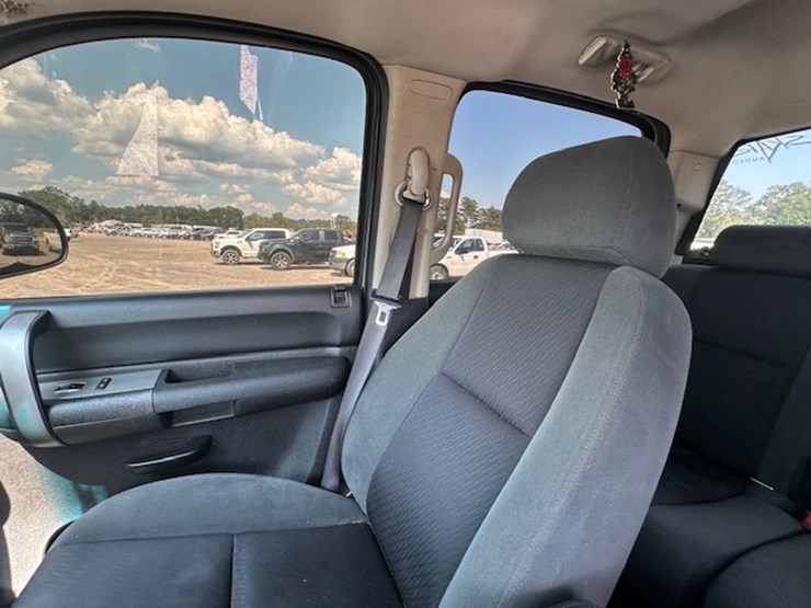 2009-chevrolet-silverado-image-42