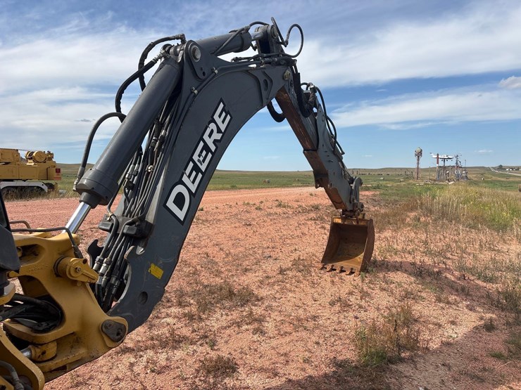 deere-310sj-image-32