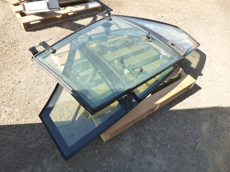 cat-430d-doors-image-2