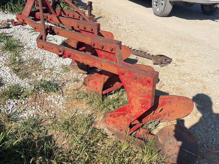 massey-ferguson-4-image-5
