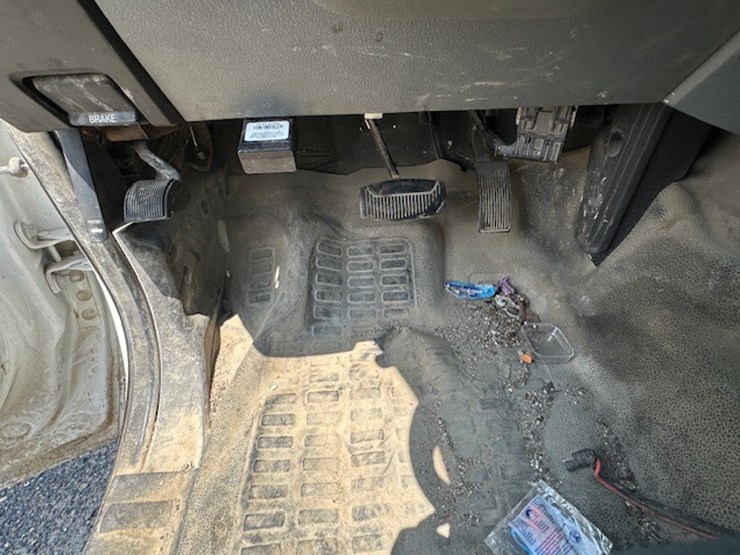 2011-ford-f250-image-47