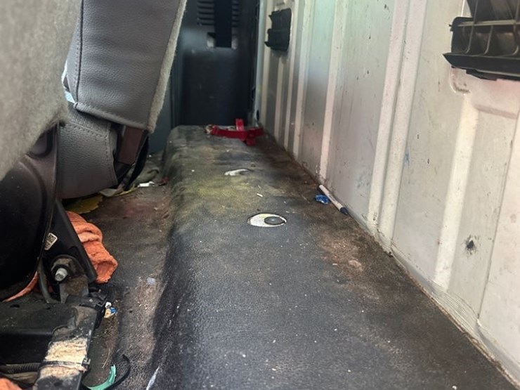 2015-ford-f650-image-42