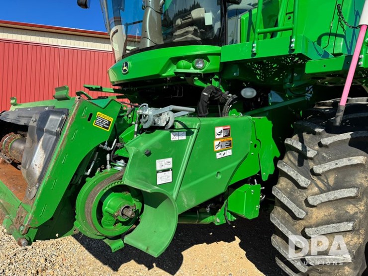 2016-john-deere-s690-image-12