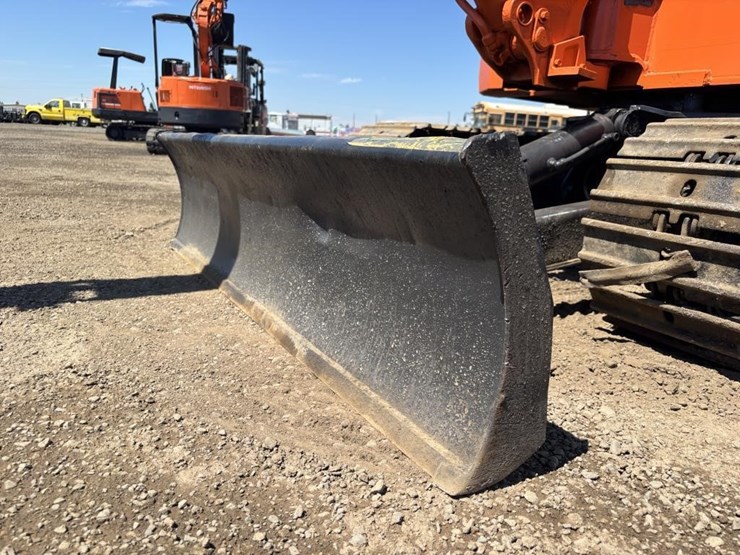 kubota-kh030-image-9