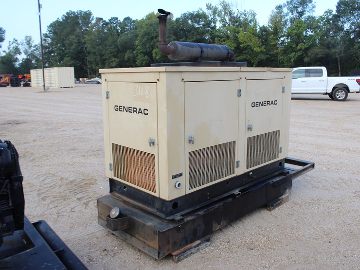 #23201-•-diesel-generac-generator-on-skids-image-7