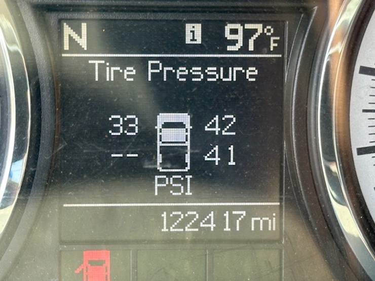 2011-dodge-ram-1500-image-51