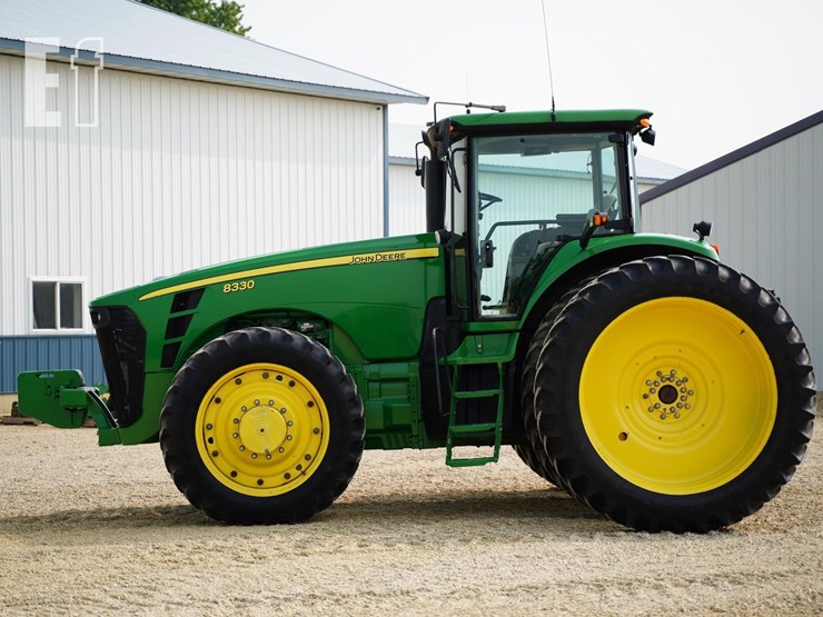 2009-john-deere-8330-image-8
