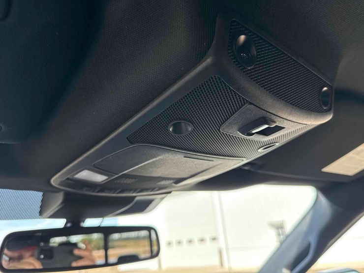 2020-ford-f150-platinum-image-33