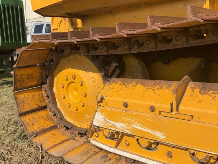 2017-deere-450k-lgp-image-34