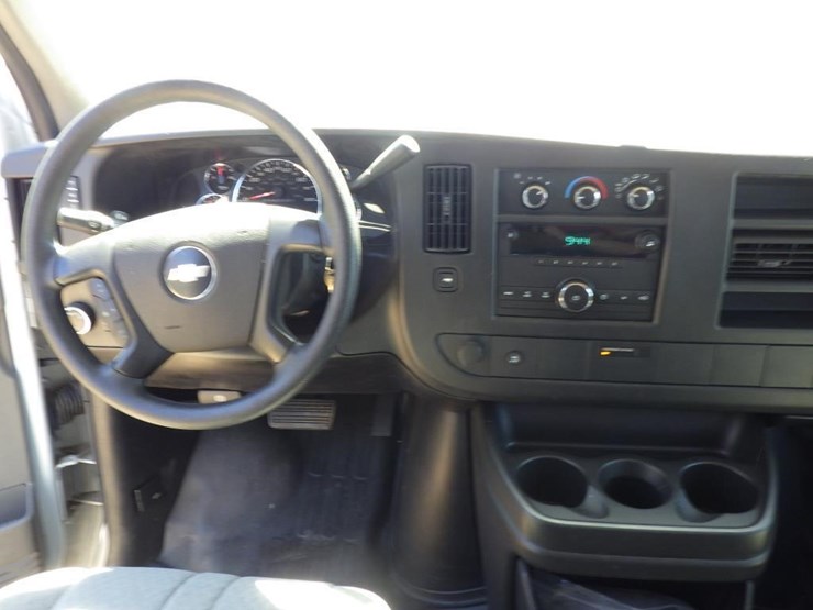 2008-chevrolet-express-1500-image-8