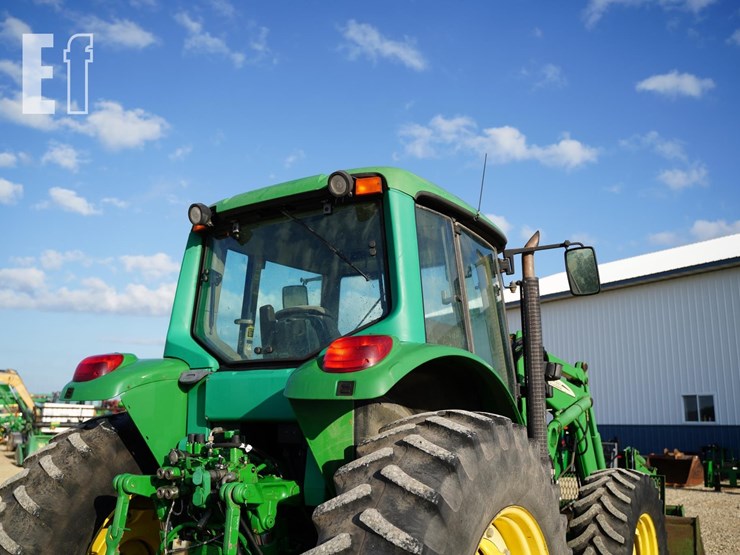 2002-john-deere-7420-image-26
