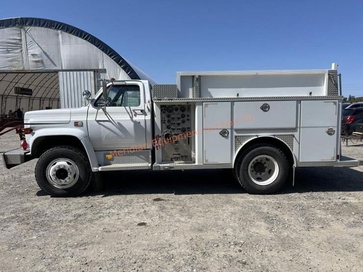 1981-gmc-7000-image-9