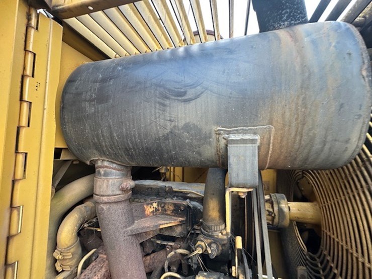 caterpillar-918f-image-41