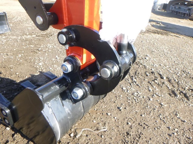 2025-tpm-20k-hydraulic-excavator-image-11