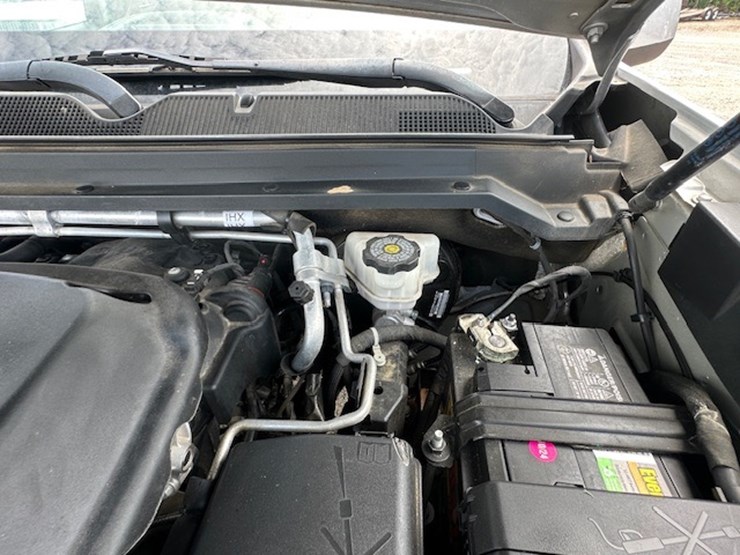 2020-chevrolet-colorado-image-57