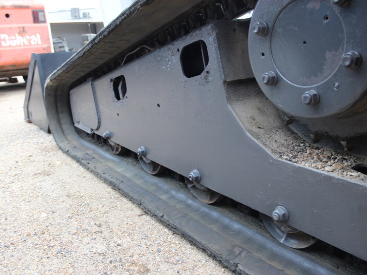 bobcat-t250-image-7