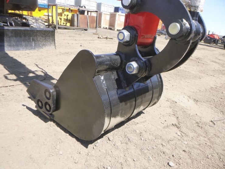 2025-tpm-16-hydraulic-excavator-image-10