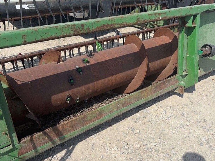 john-deere-218-image-10